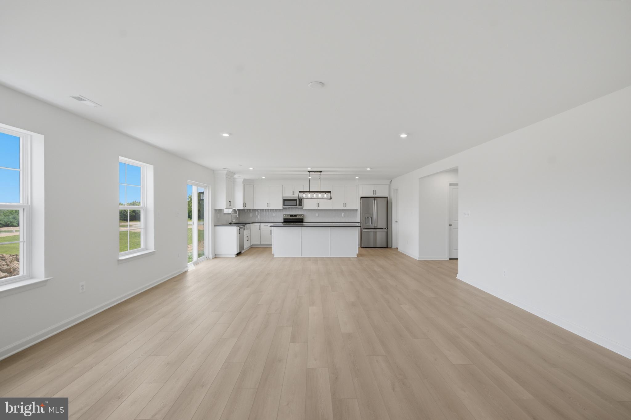 SPRING VIEW FARMS - Residential