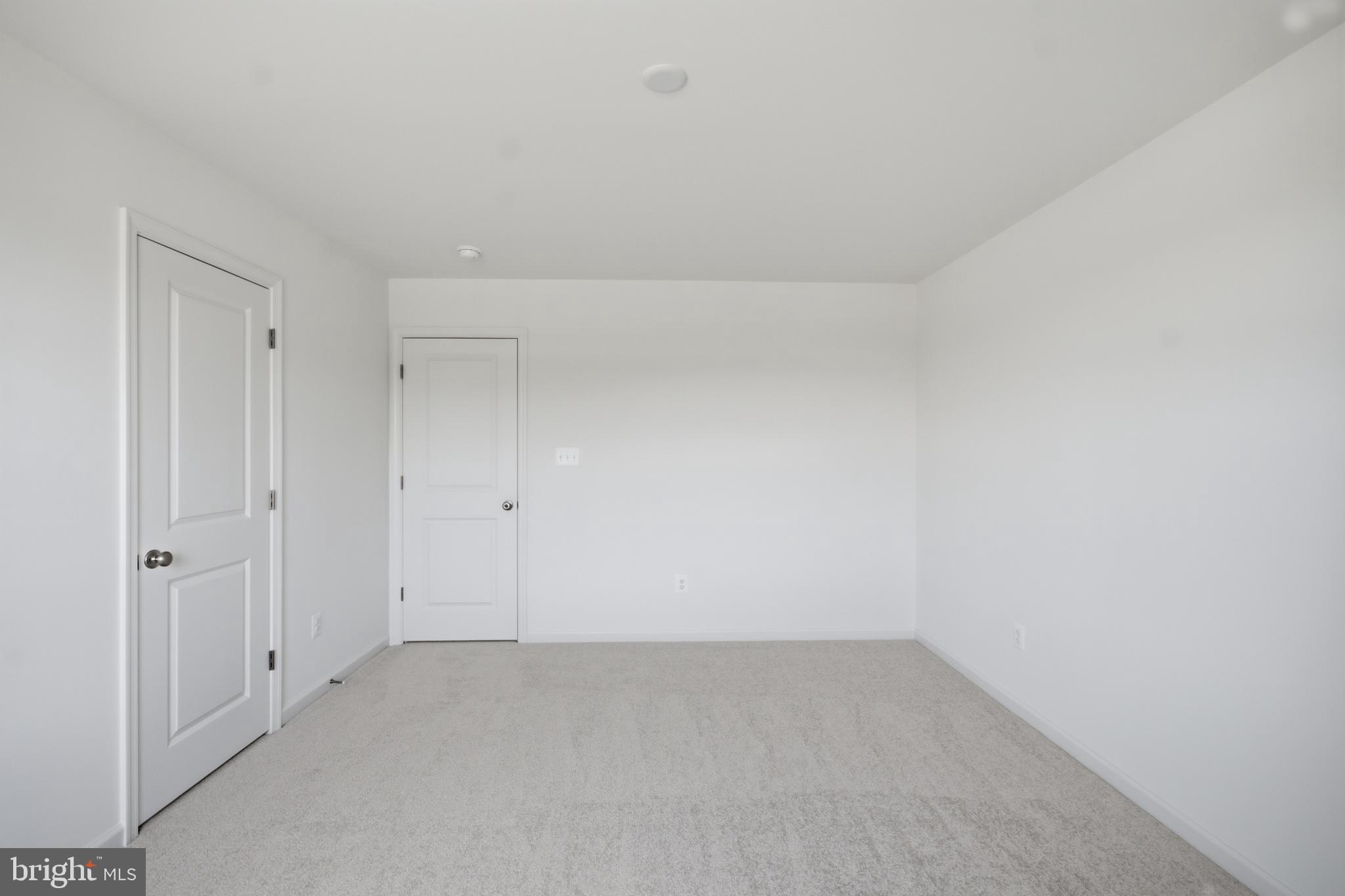 SPRING VIEW FARMS - Residential