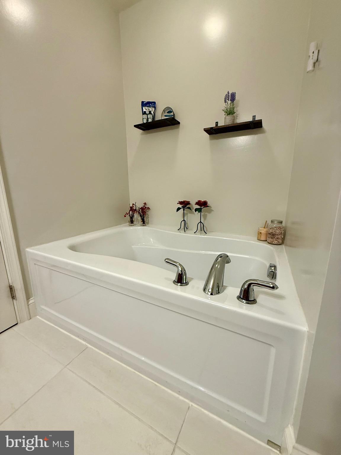 VILLAS AT HERSHEY MEADOWS - Residential