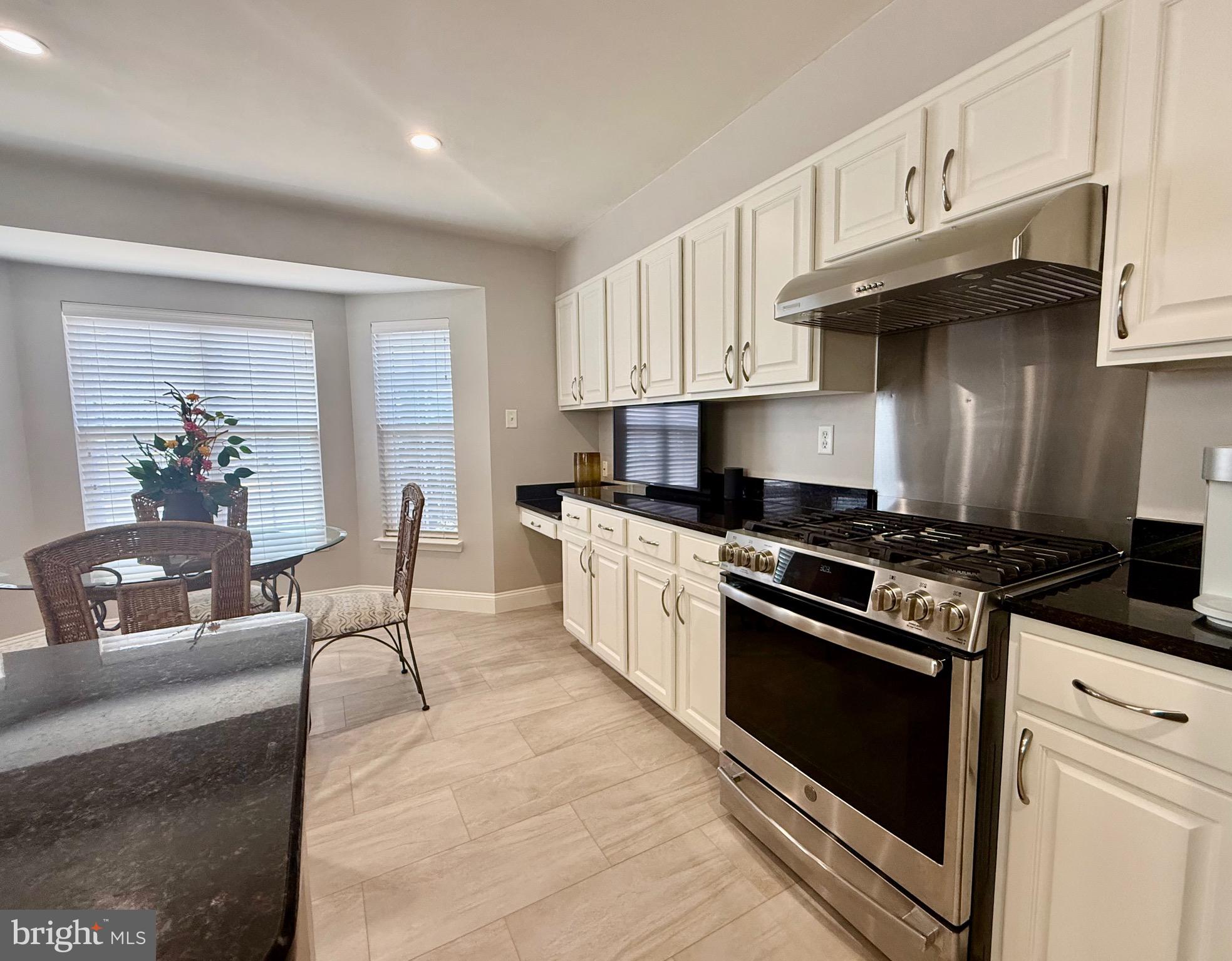 VILLAS AT HERSHEY MEADOWS - Residential