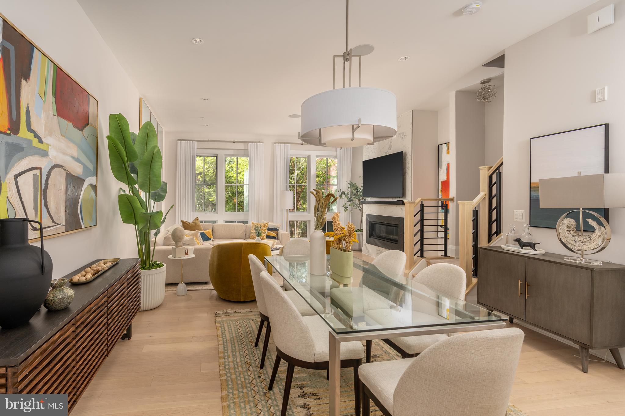 ROBINSON LANDING - Residential