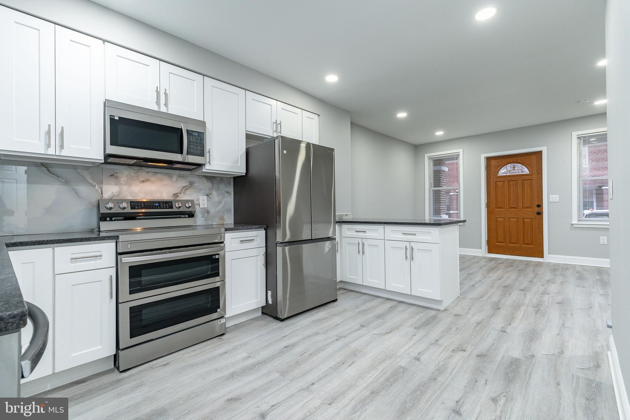 FRANKFORD - Residential