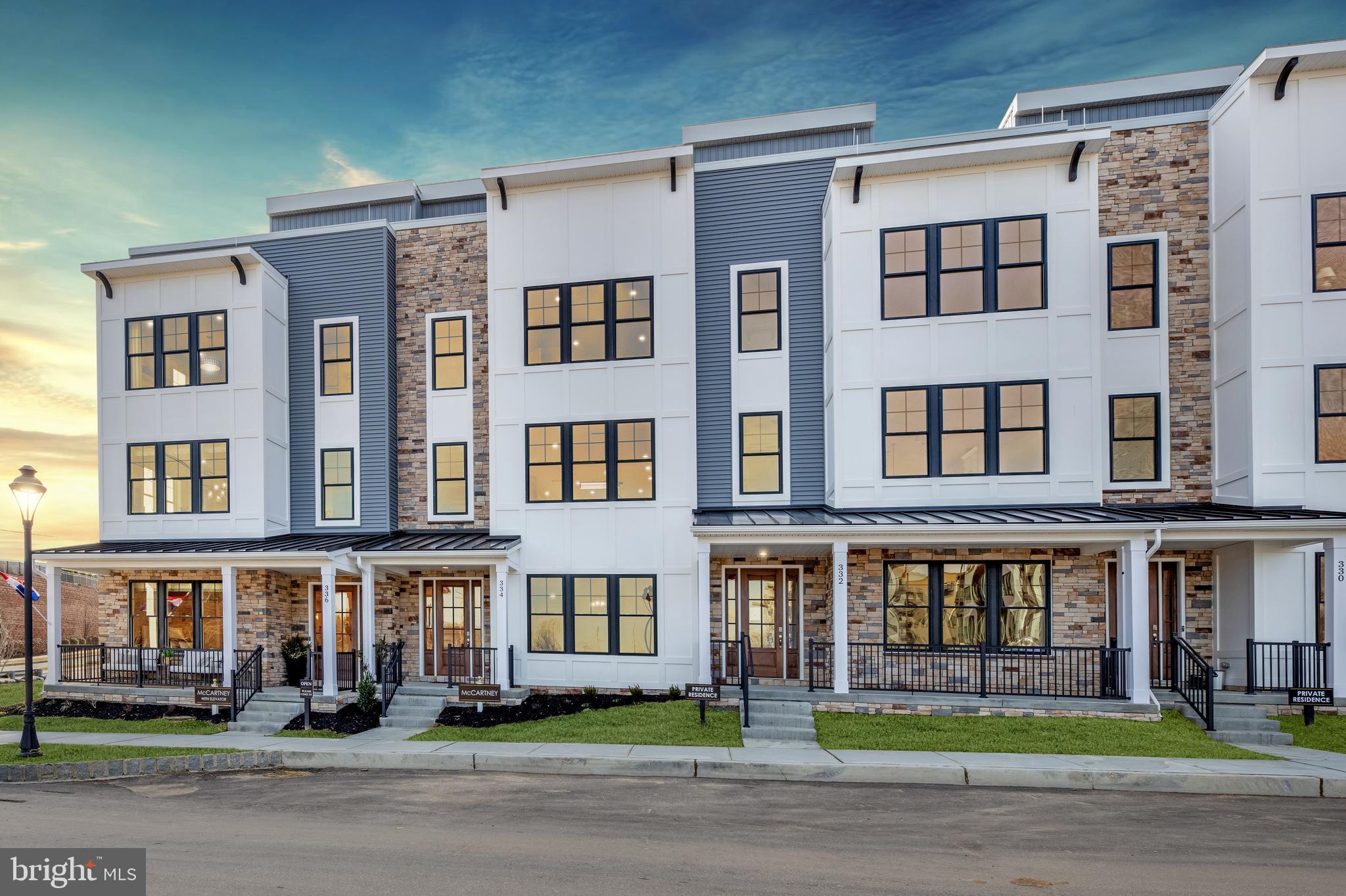 NEWTOWN WALK AT ELLIS PRESERVE - Residential