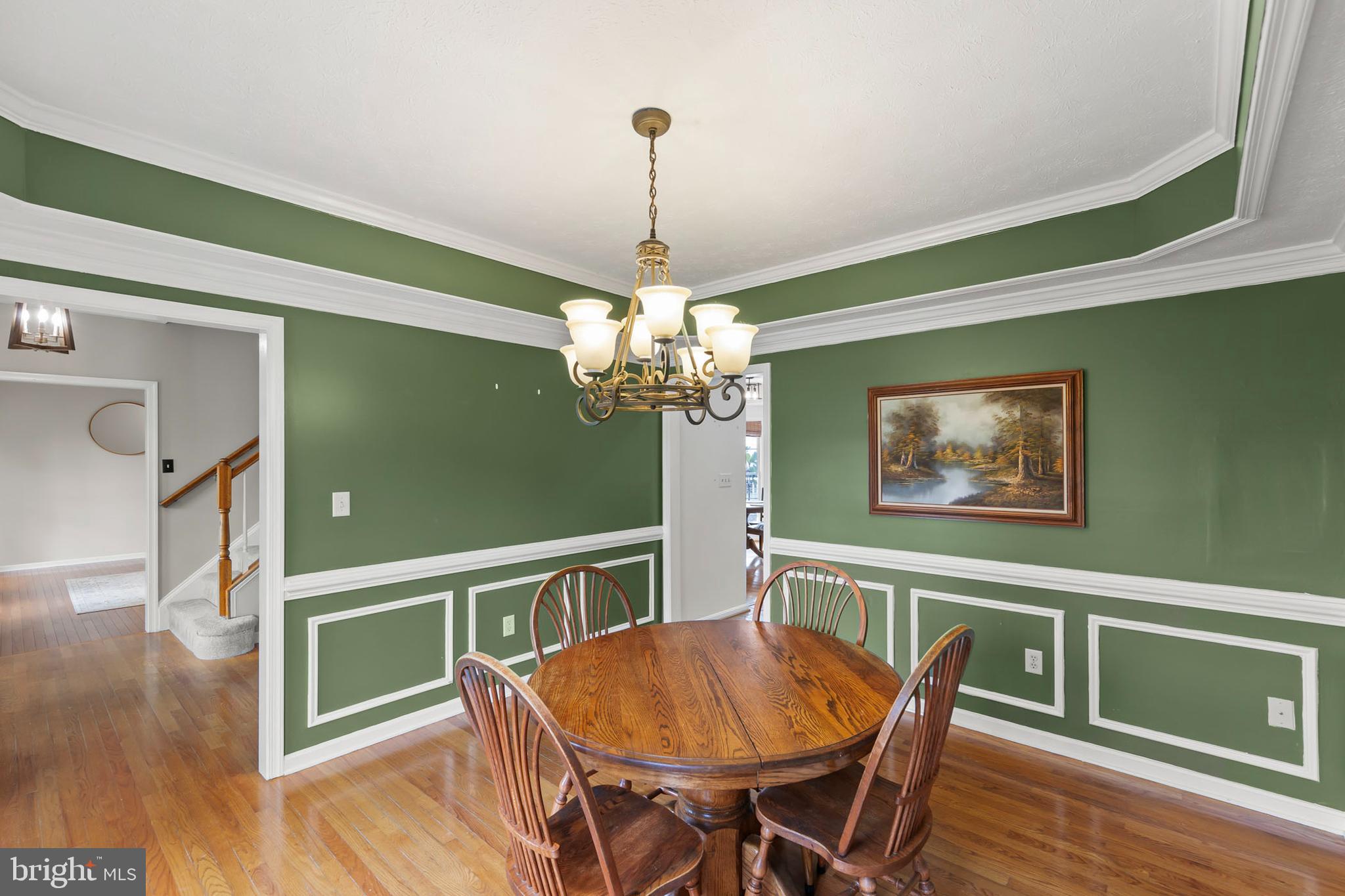 WOODSIDE ESTATES - Residential