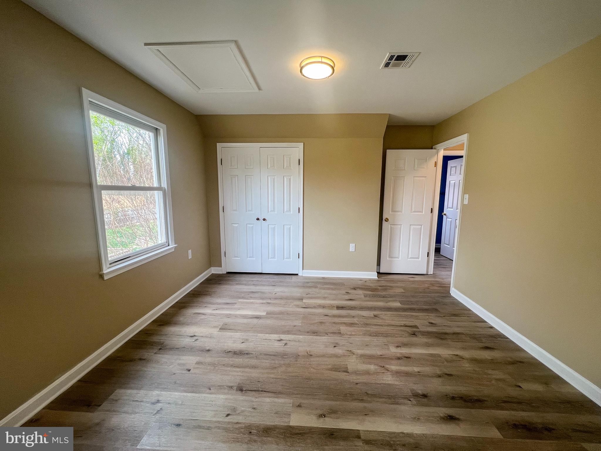 TOWN OF BERRYVILLE - Residential Lease