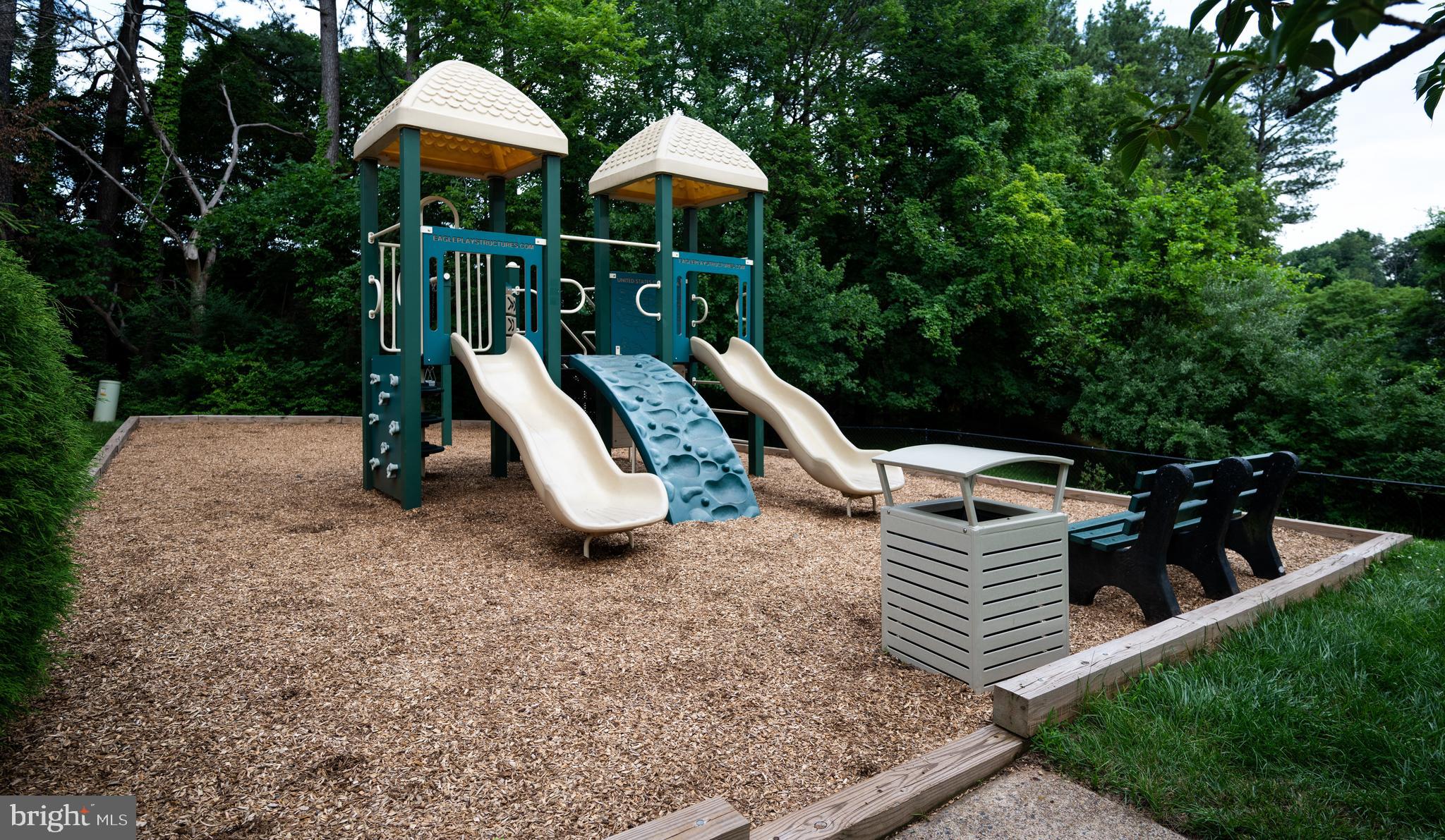 CHATHAM GREEN - Residential