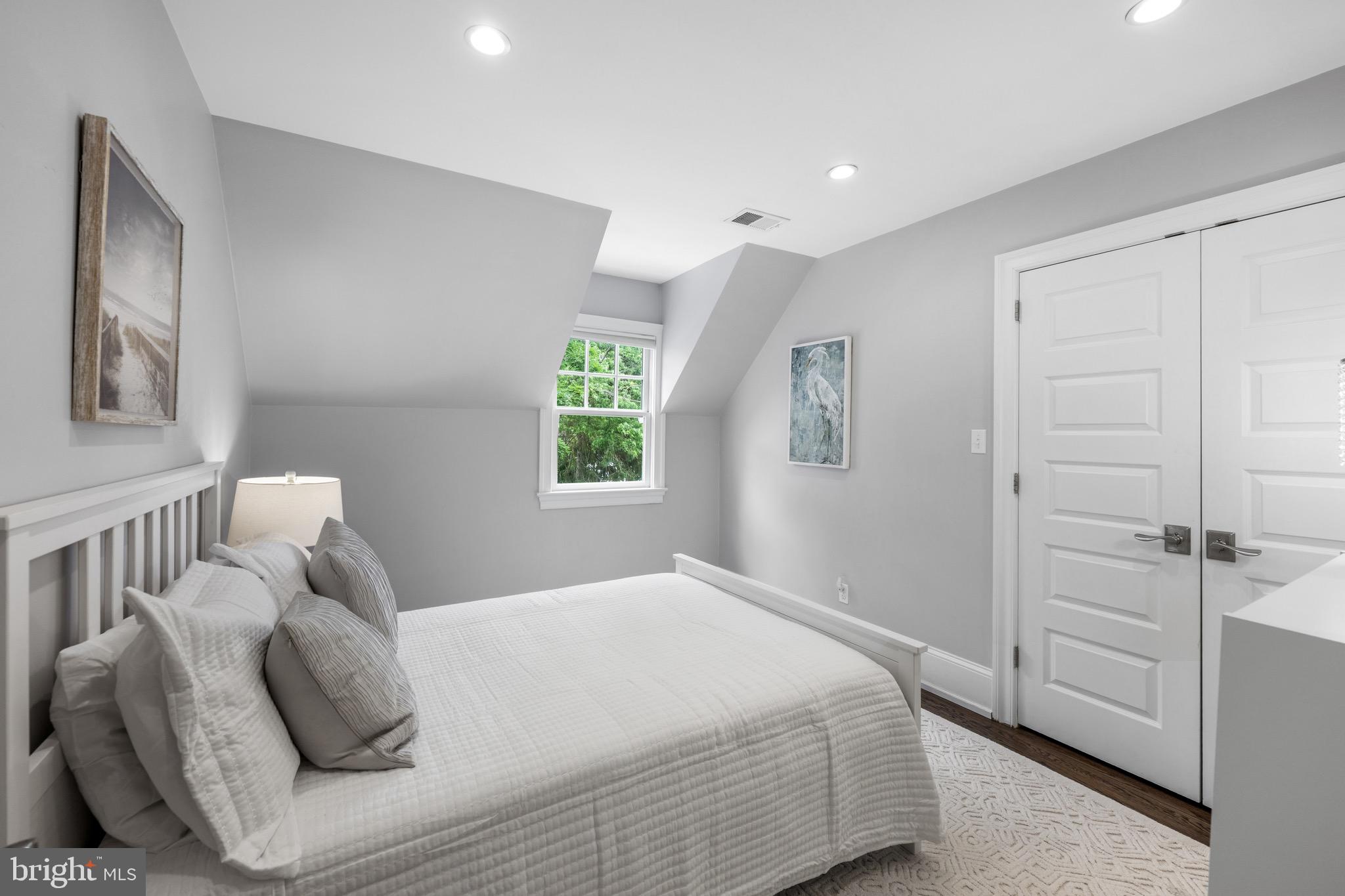 WEST CHEVY CHASE HEIGHTS - Residential
