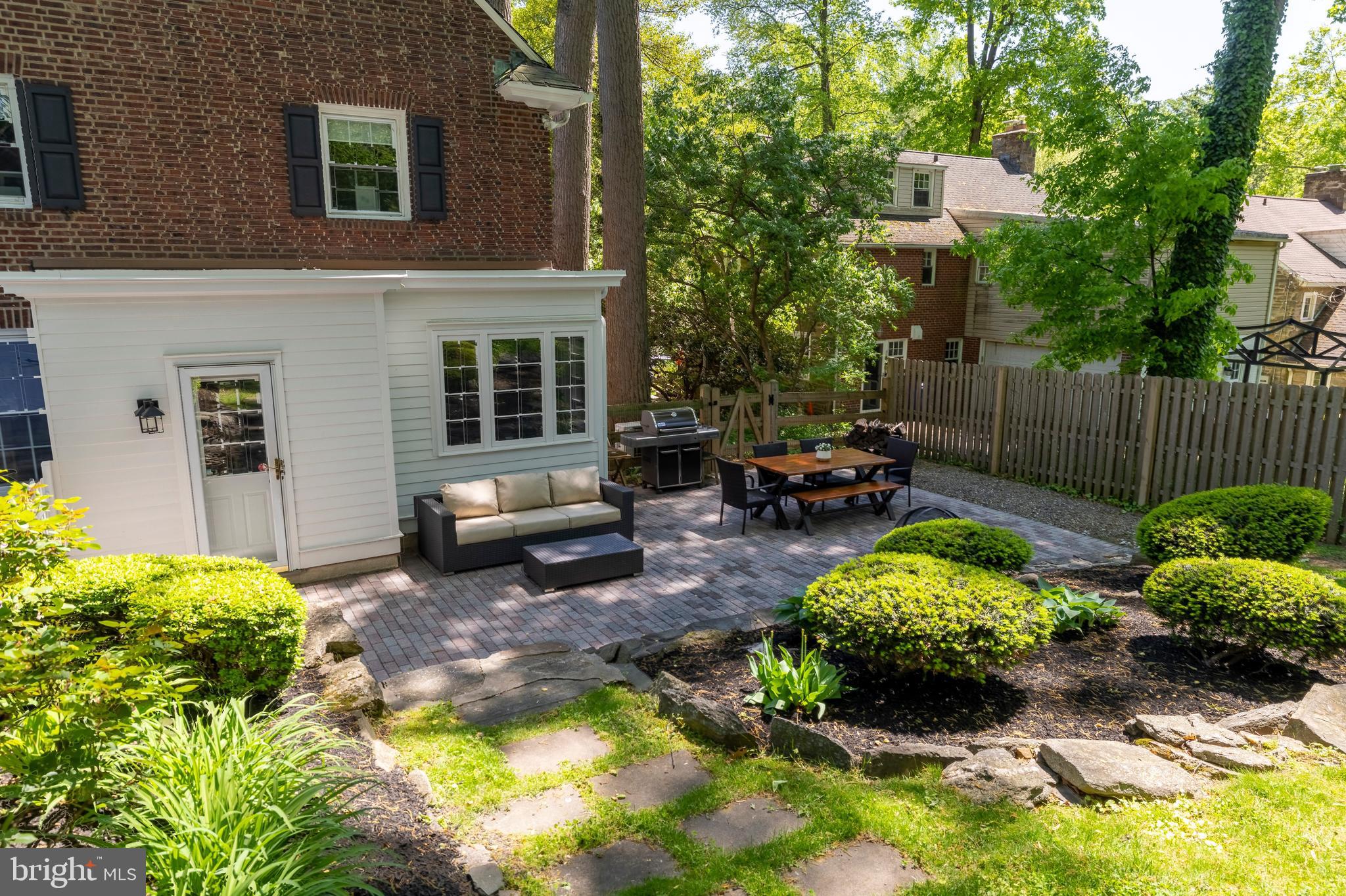 ELKINS PARK - Residential
