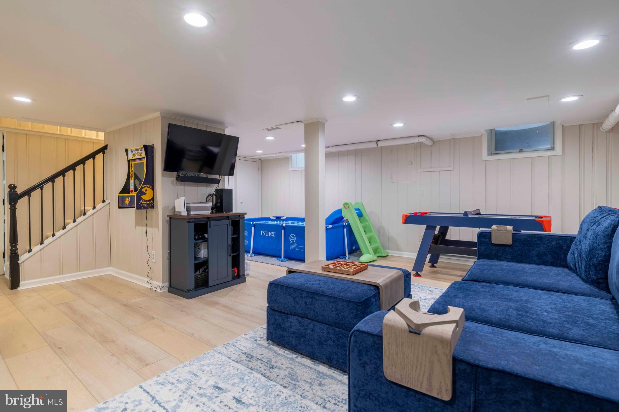 ELKINS PARK - Residential