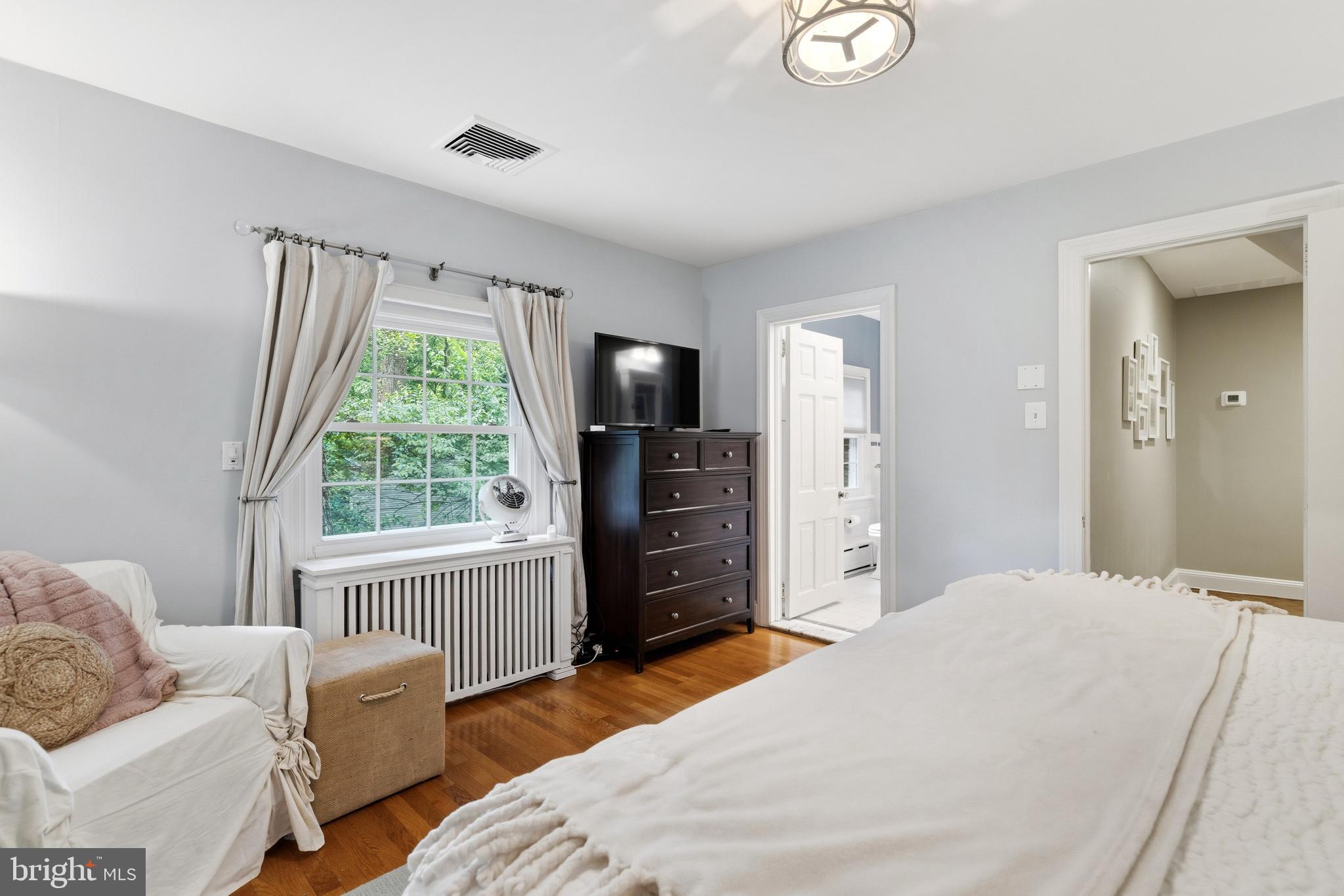 ELKINS PARK - Residential