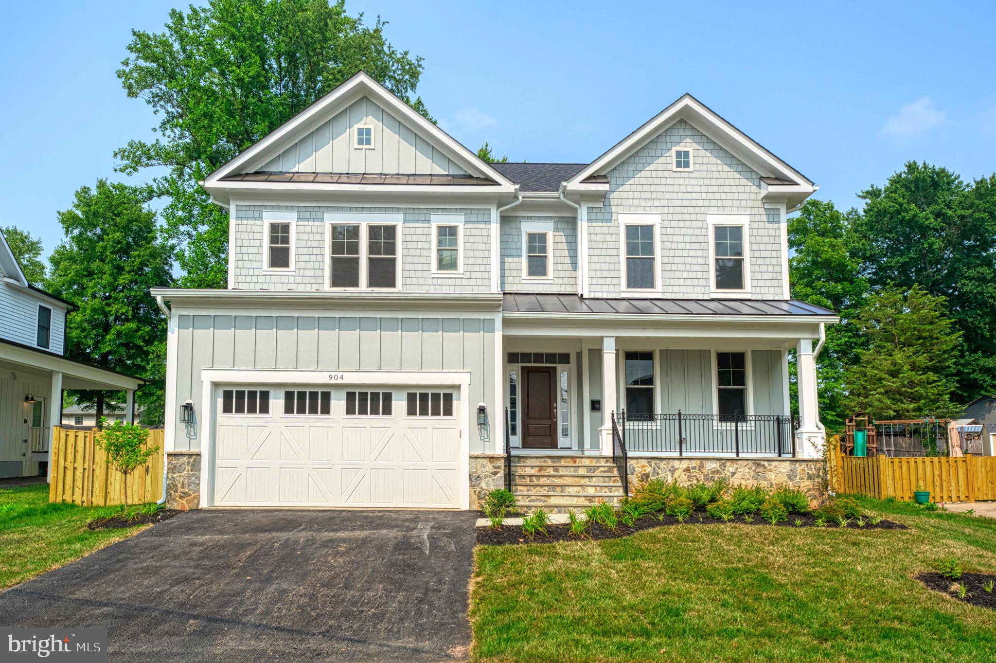 WESTBRIAR COUNTRY CLUB ESTATES - Residential