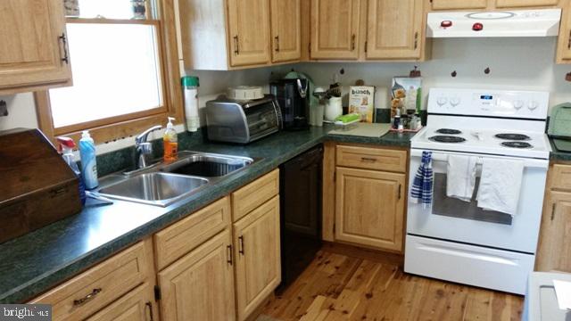 TWIN PINES - Residential