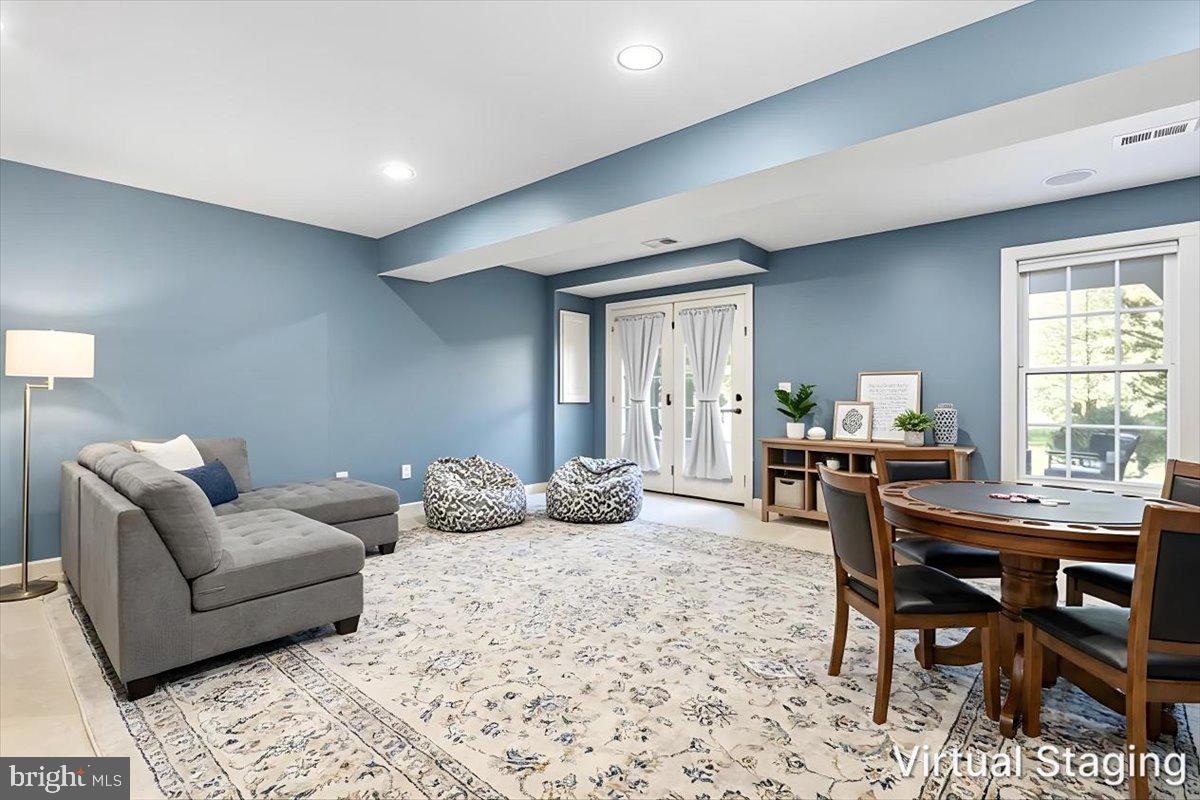 KIRKPATRICK FARMS - Residential