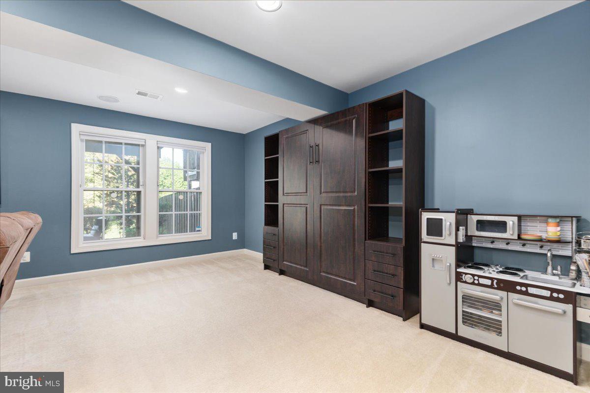 KIRKPATRICK FARMS - Residential
