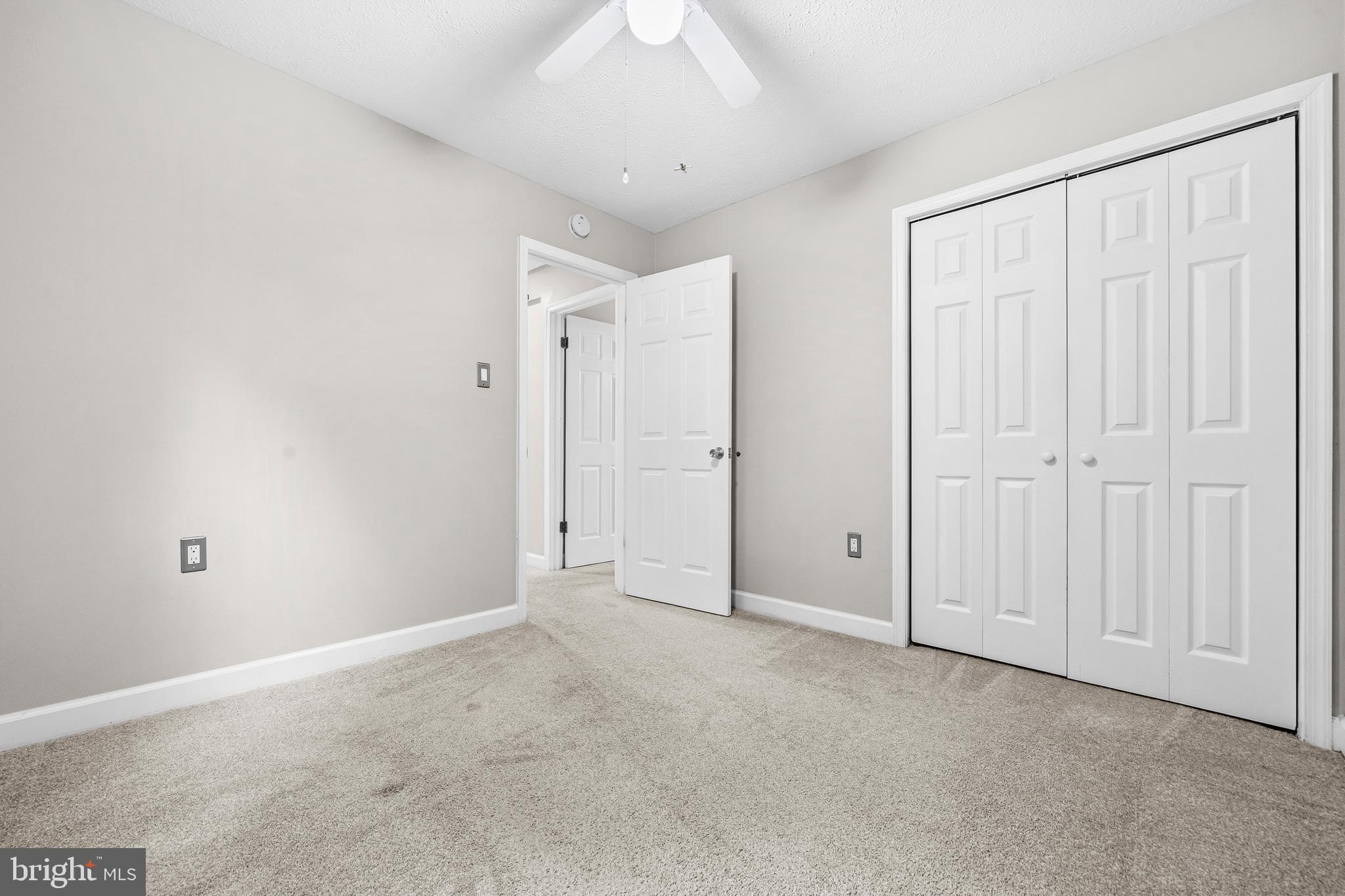 MAXWELL HALL - Residential