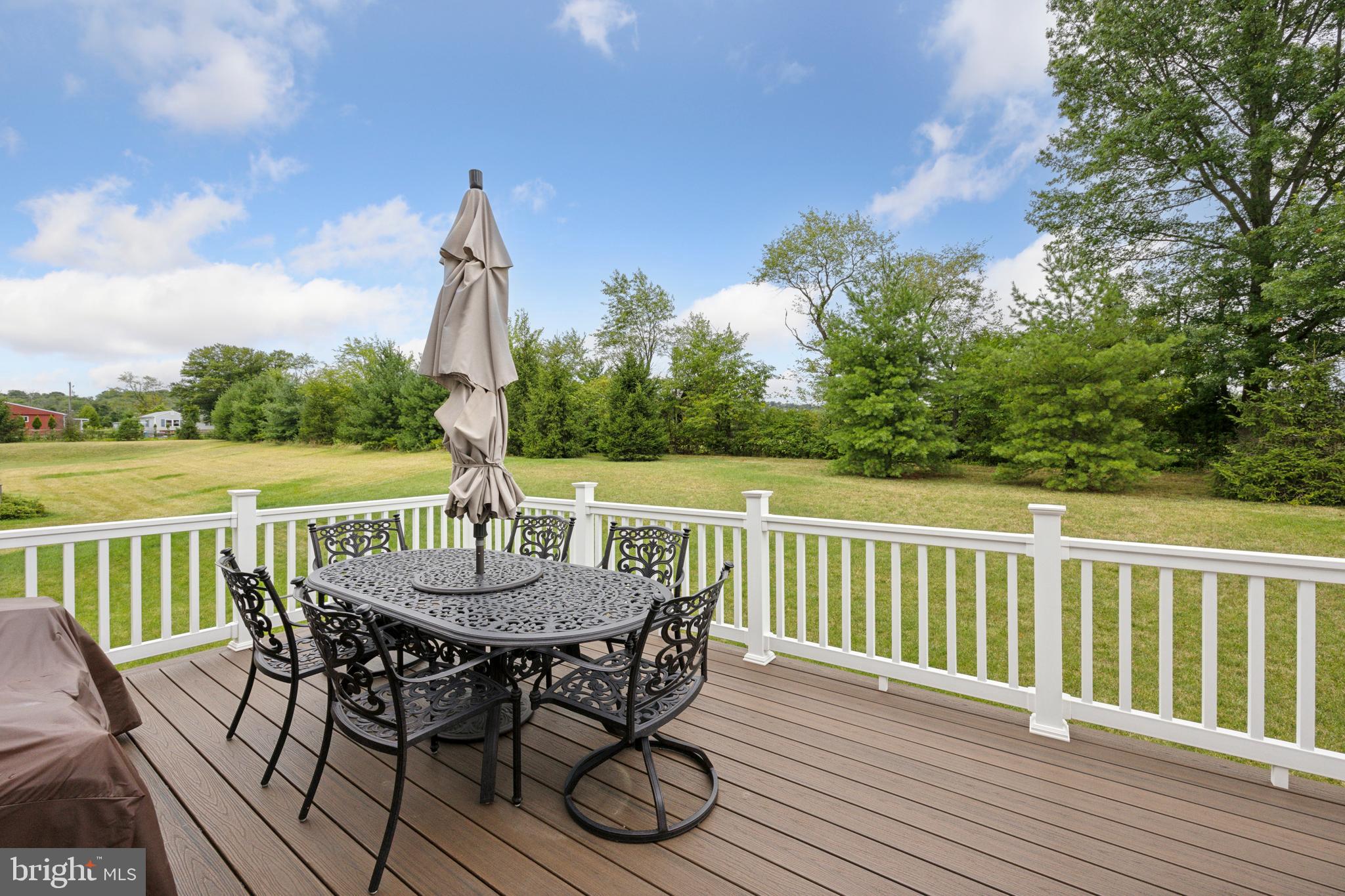 NEW BRITAIN WOODS - Residential