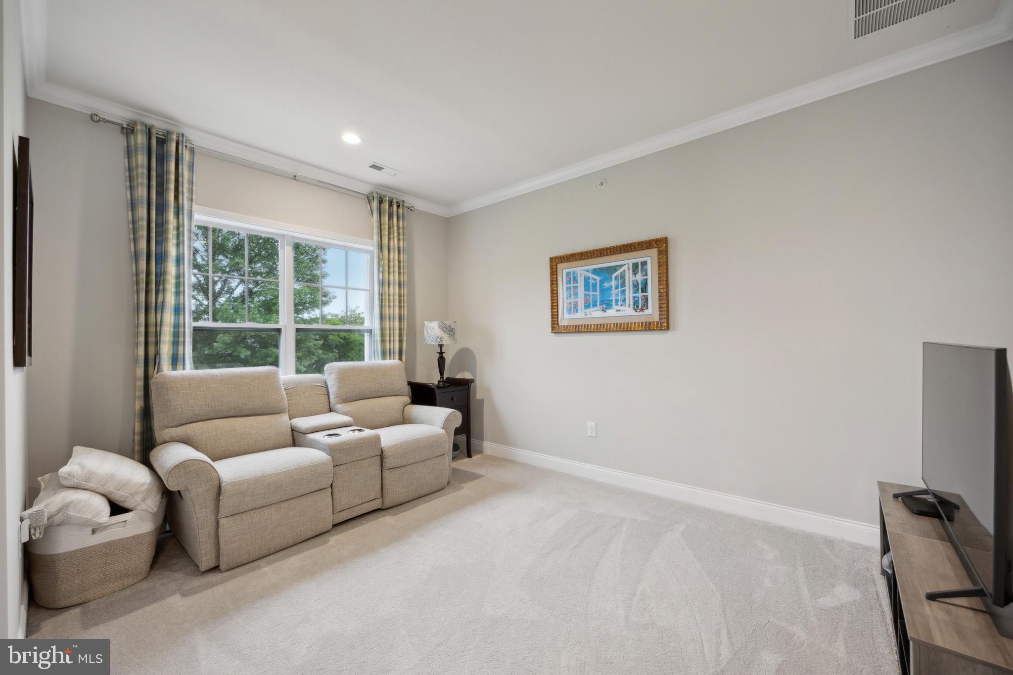 NEW BRITAIN WOODS - Residential