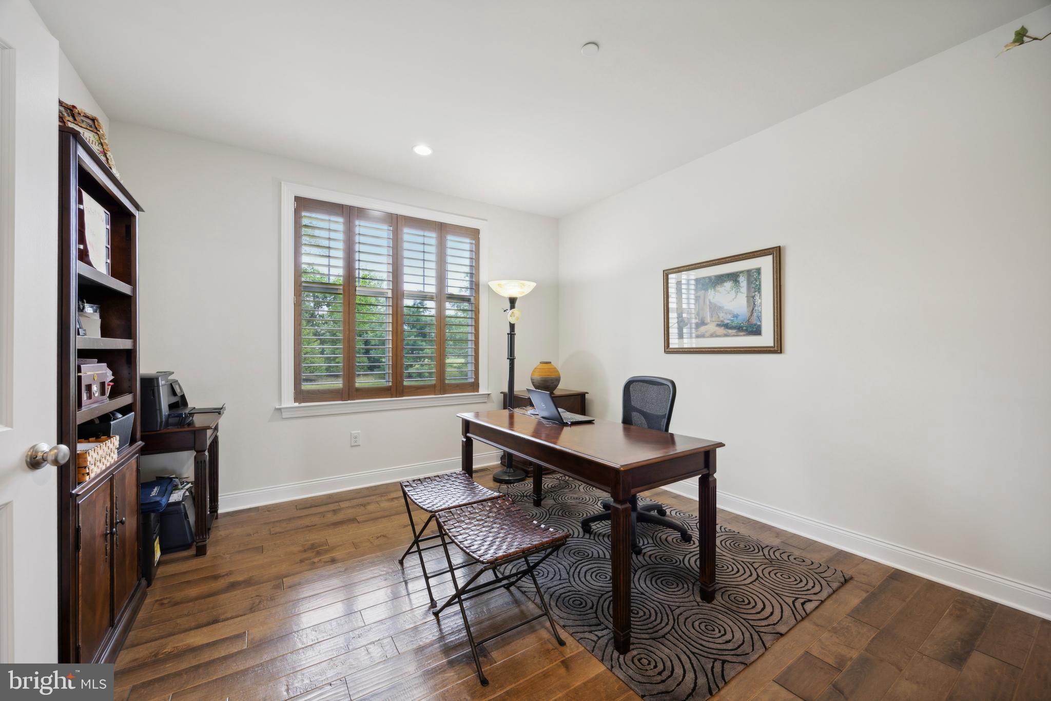 NEW BRITAIN WOODS - Residential