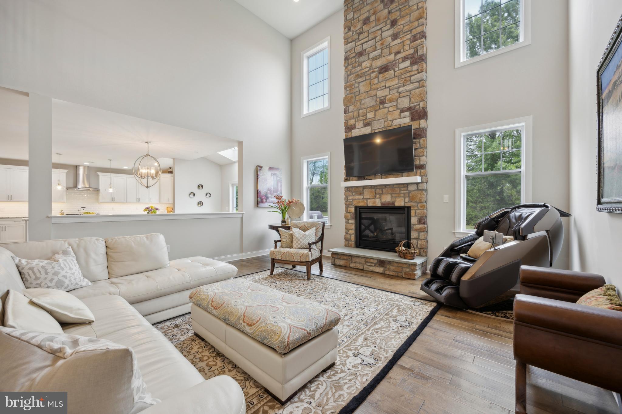 NEW BRITAIN WOODS - Residential