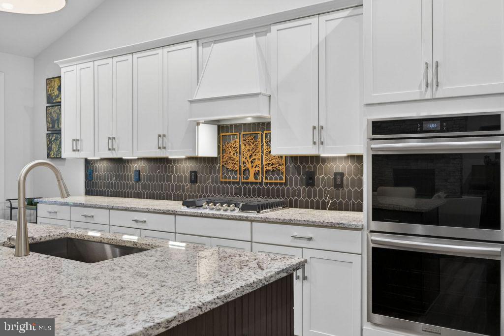 THE RESERVE AT FALLEN OAKS - Residential