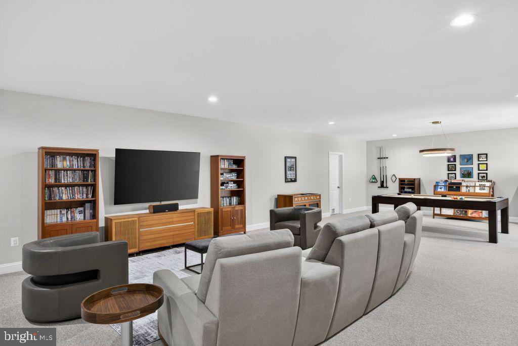 THE RESERVE AT FALLEN OAKS - Residential