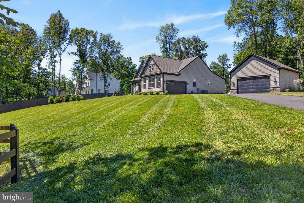 THE RESERVE AT FALLEN OAKS - Residential