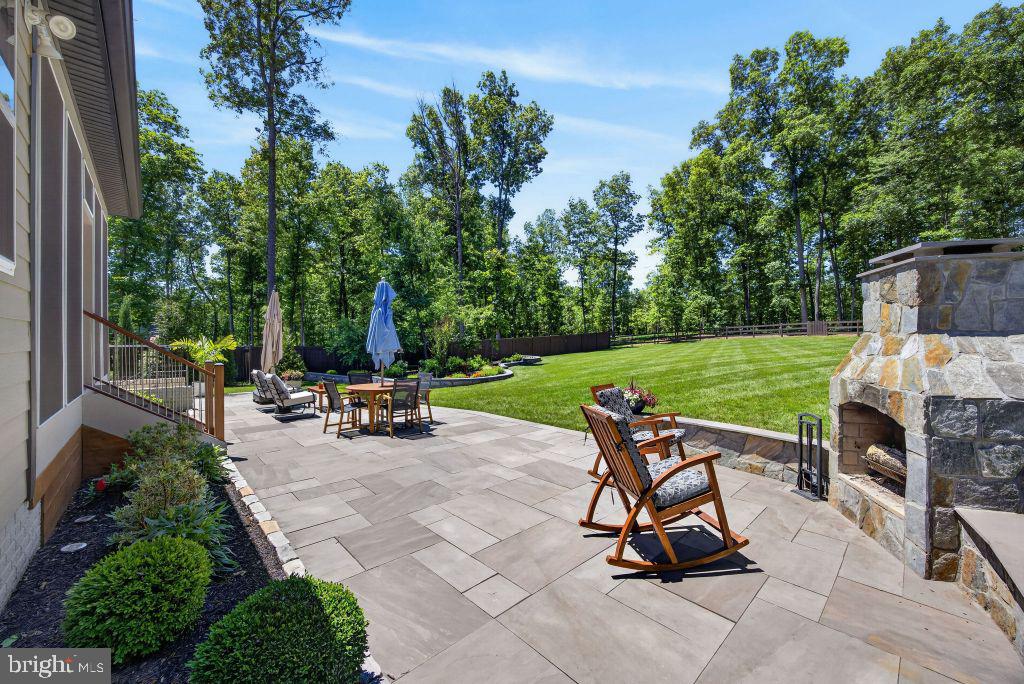 THE RESERVE AT FALLEN OAKS - Residential