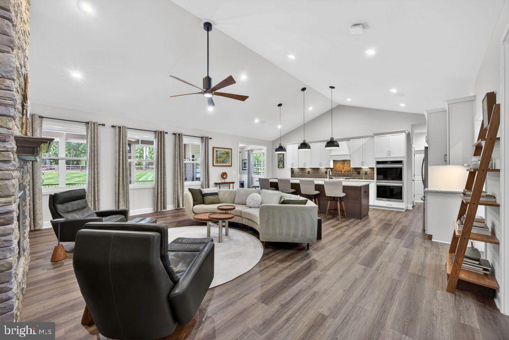 THE RESERVE AT FALLEN OAKS - Residential