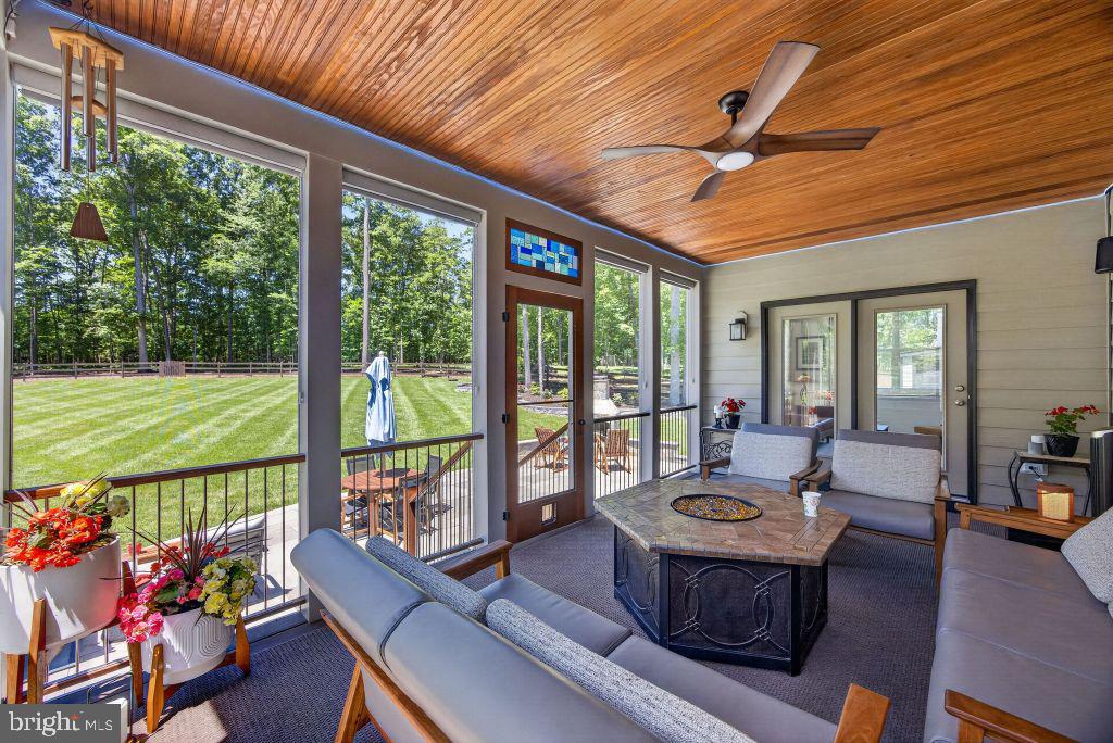 THE RESERVE AT FALLEN OAKS - Residential