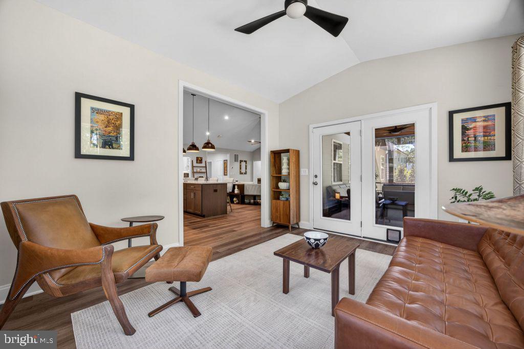 THE RESERVE AT FALLEN OAKS - Residential
