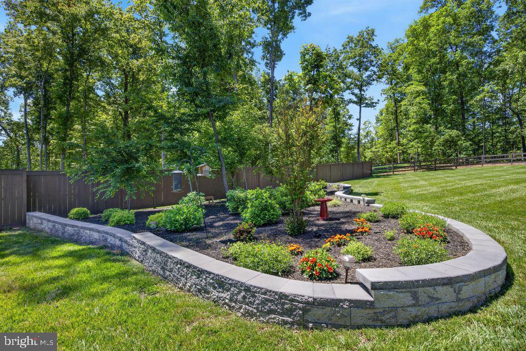 THE RESERVE AT FALLEN OAKS - Residential