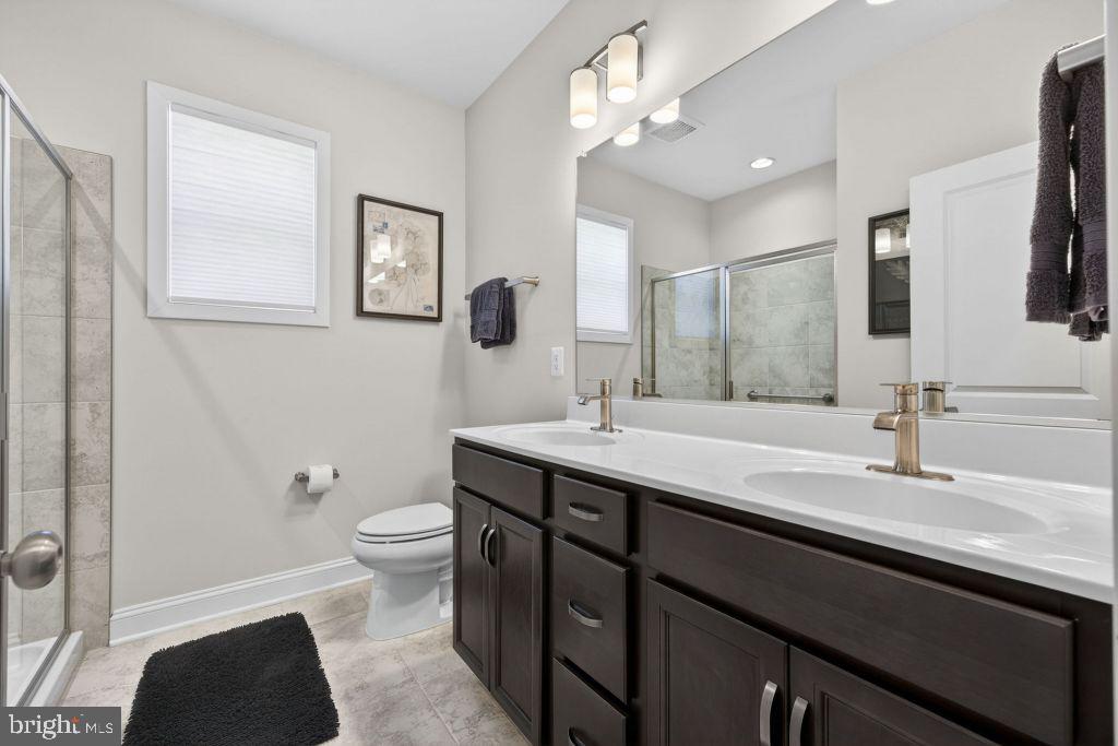 THE RESERVE AT FALLEN OAKS - Residential