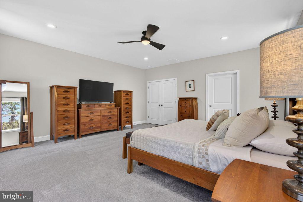 THE RESERVE AT FALLEN OAKS - Residential