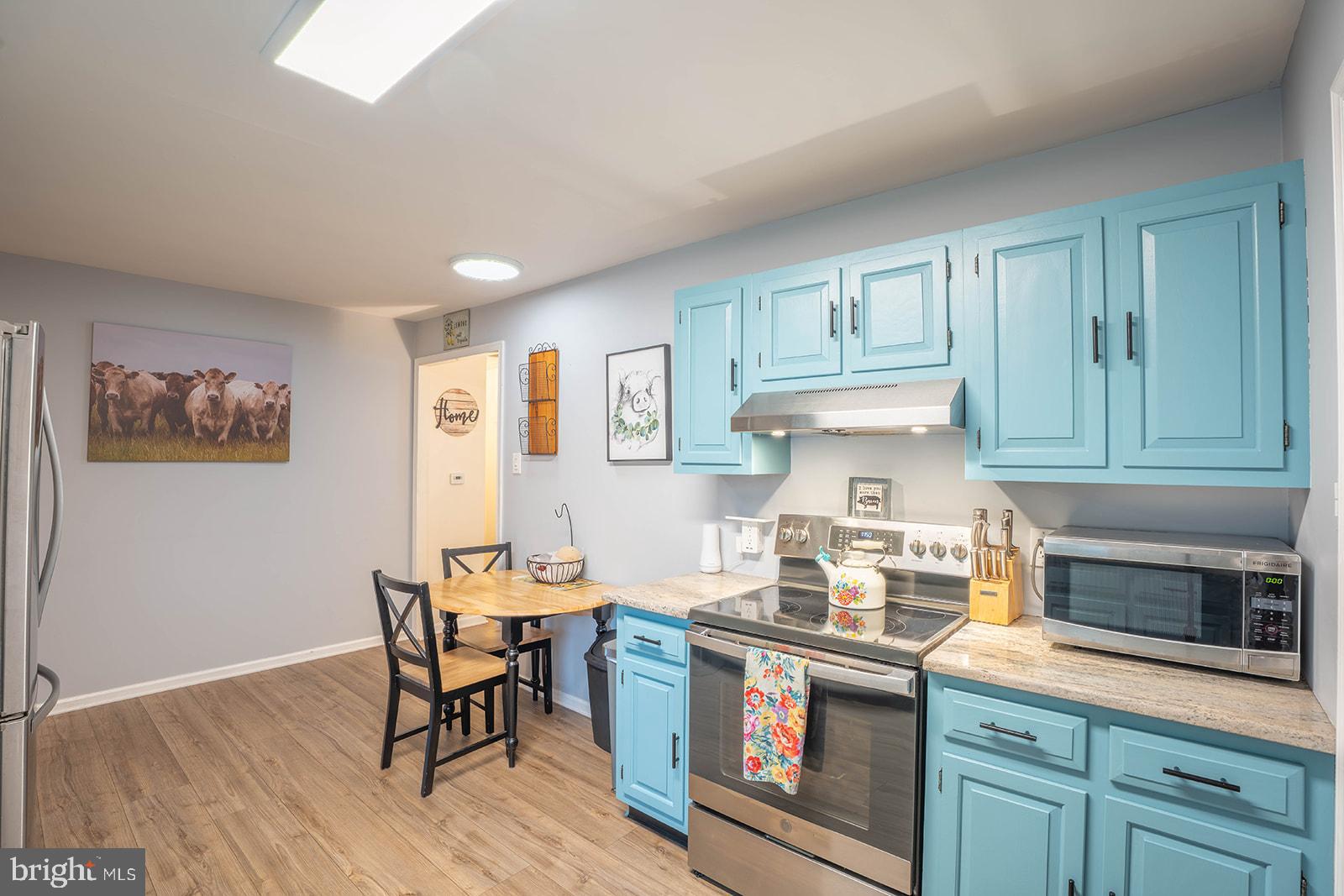 FAIRLESS HILLS - Residential