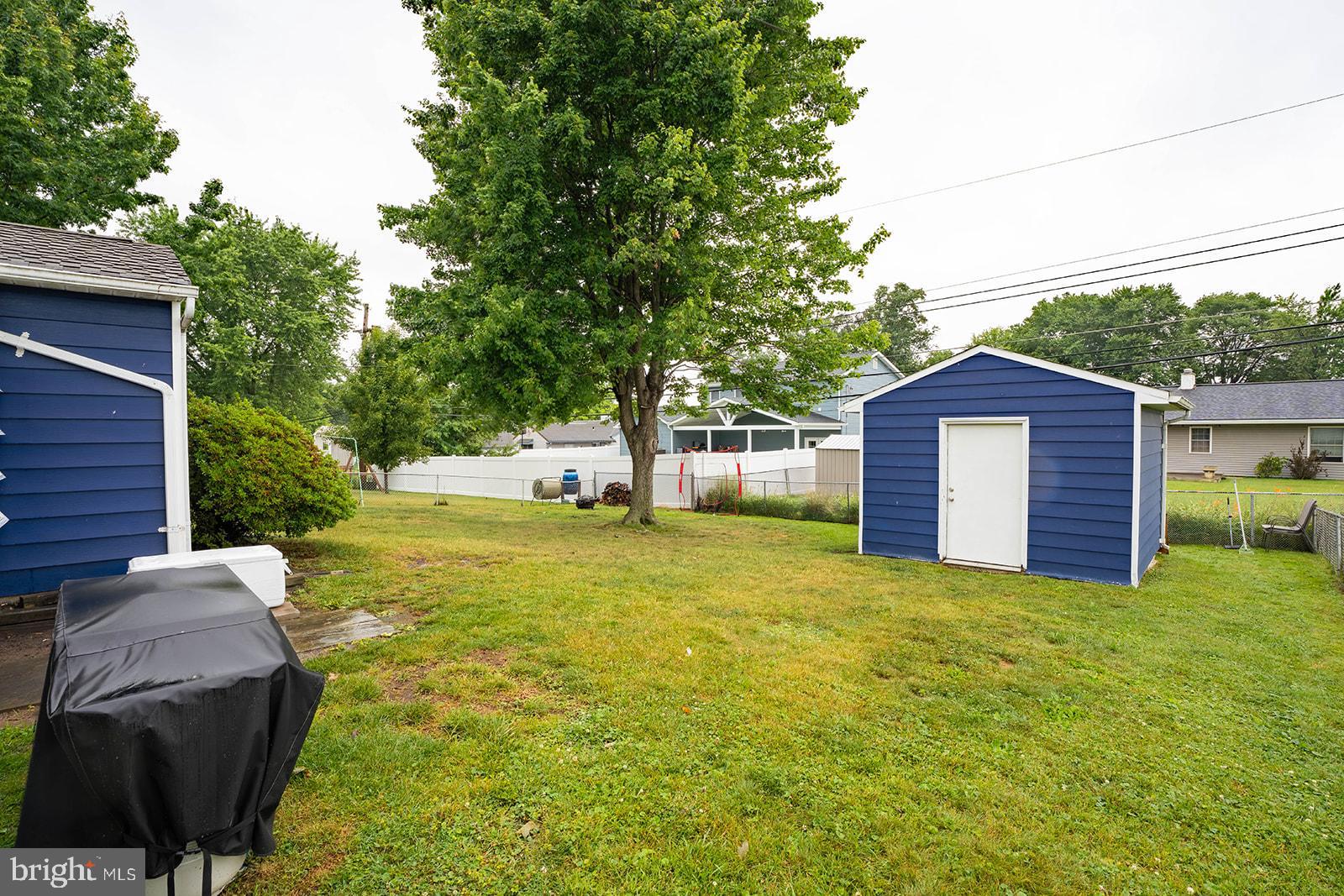 FAIRLESS HILLS - Residential