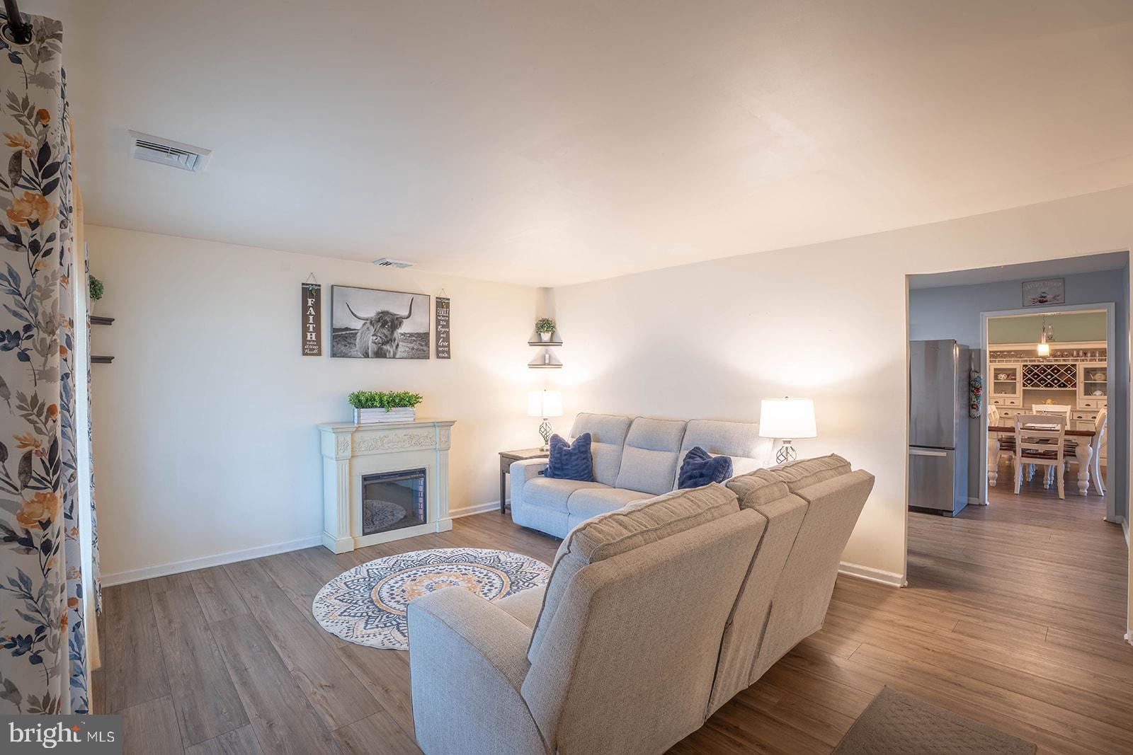 FAIRLESS HILLS - Residential