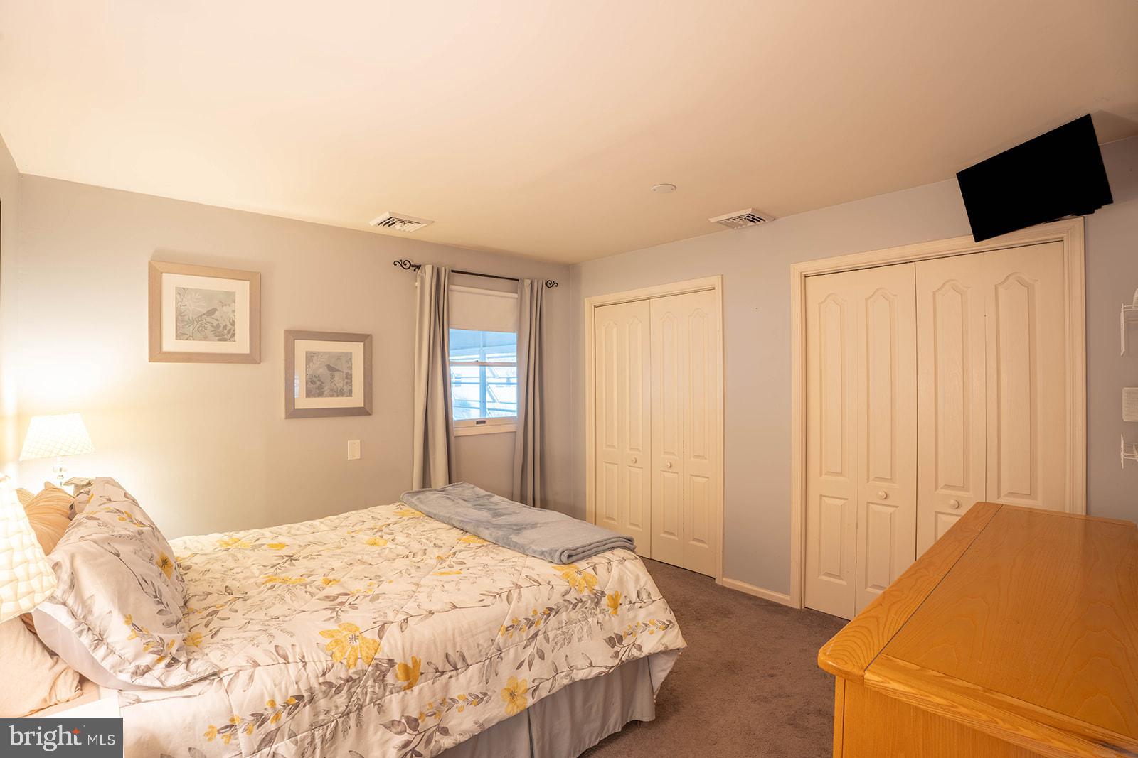 FAIRLESS HILLS - Residential