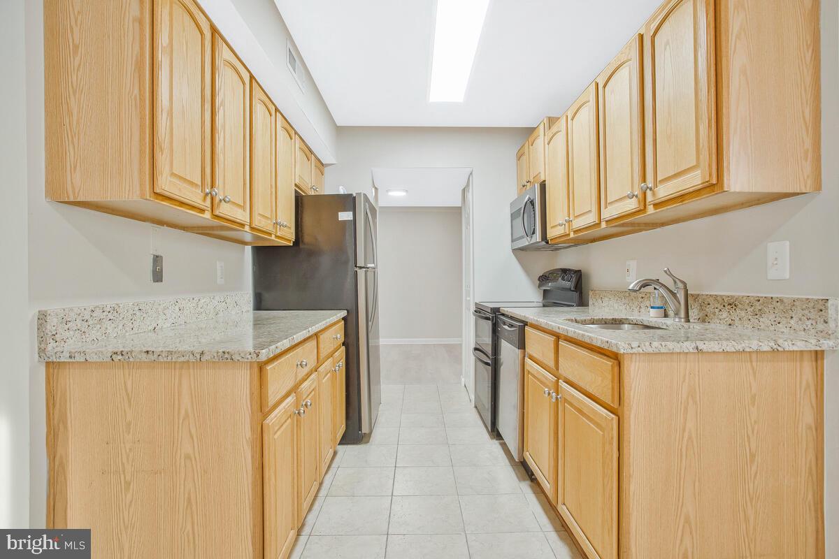 GREENBRIAR CONDO PHASE I - Residential