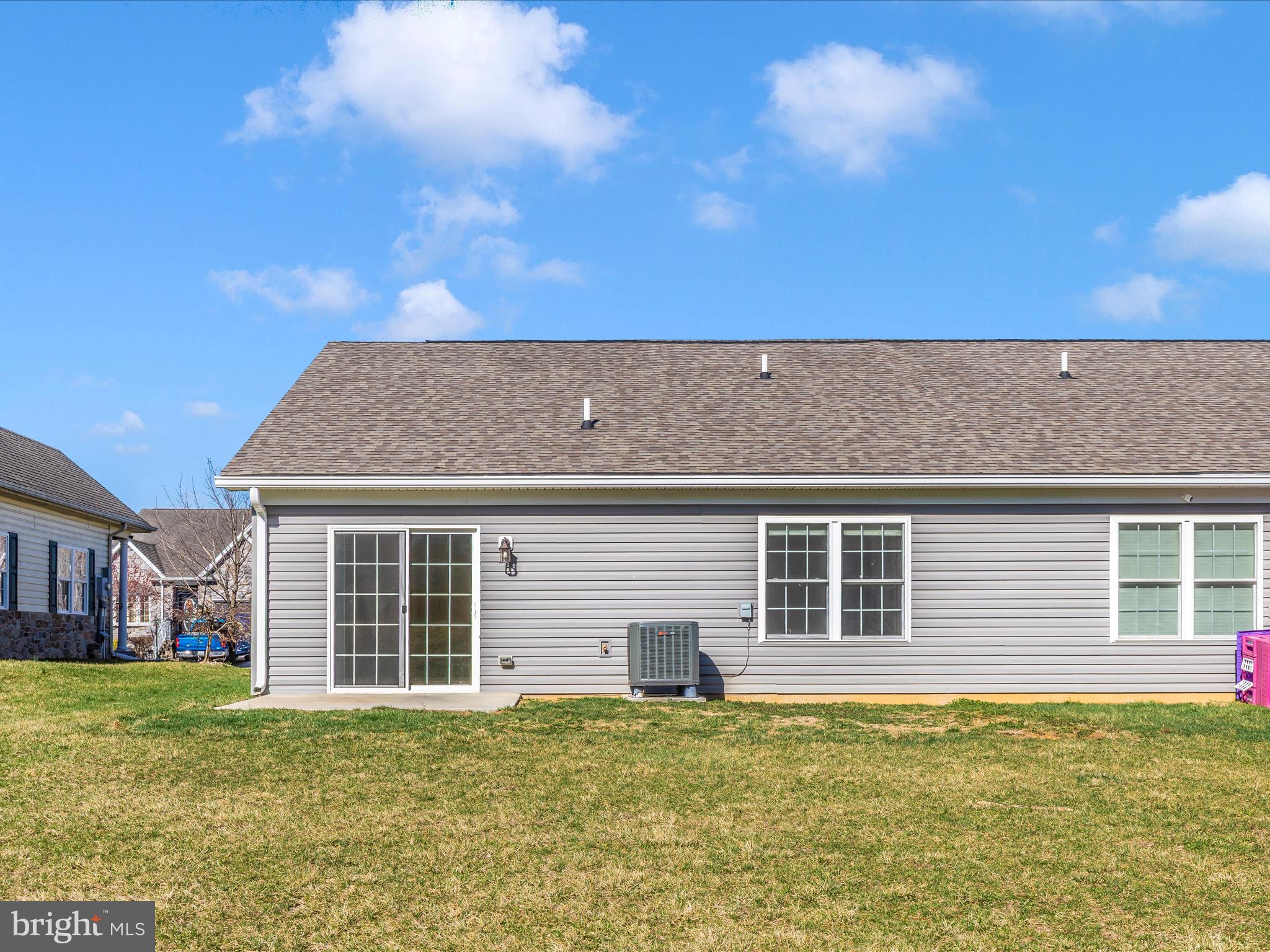 TWIN RIDGE - Residential