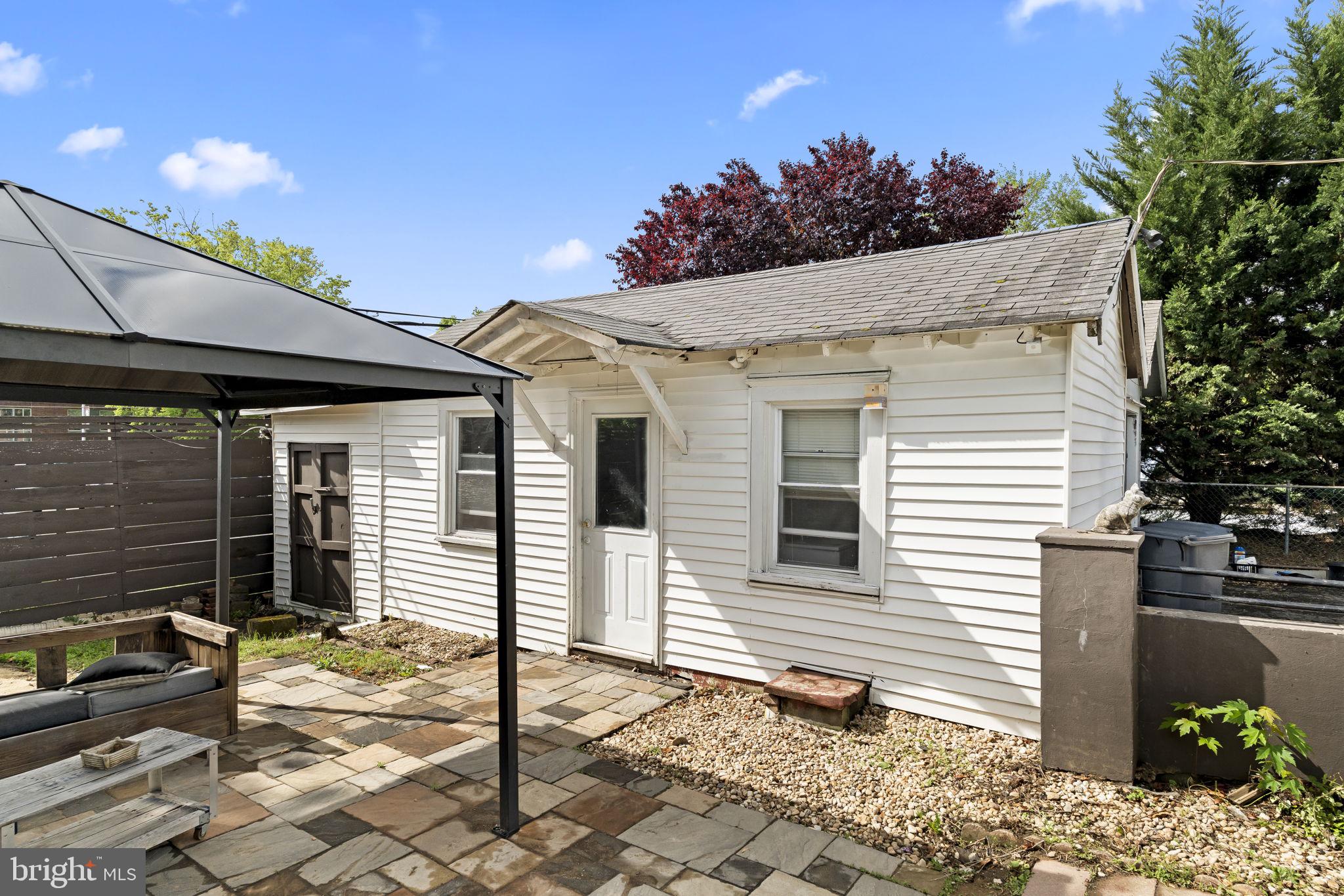 RHAWNHURST - Residential