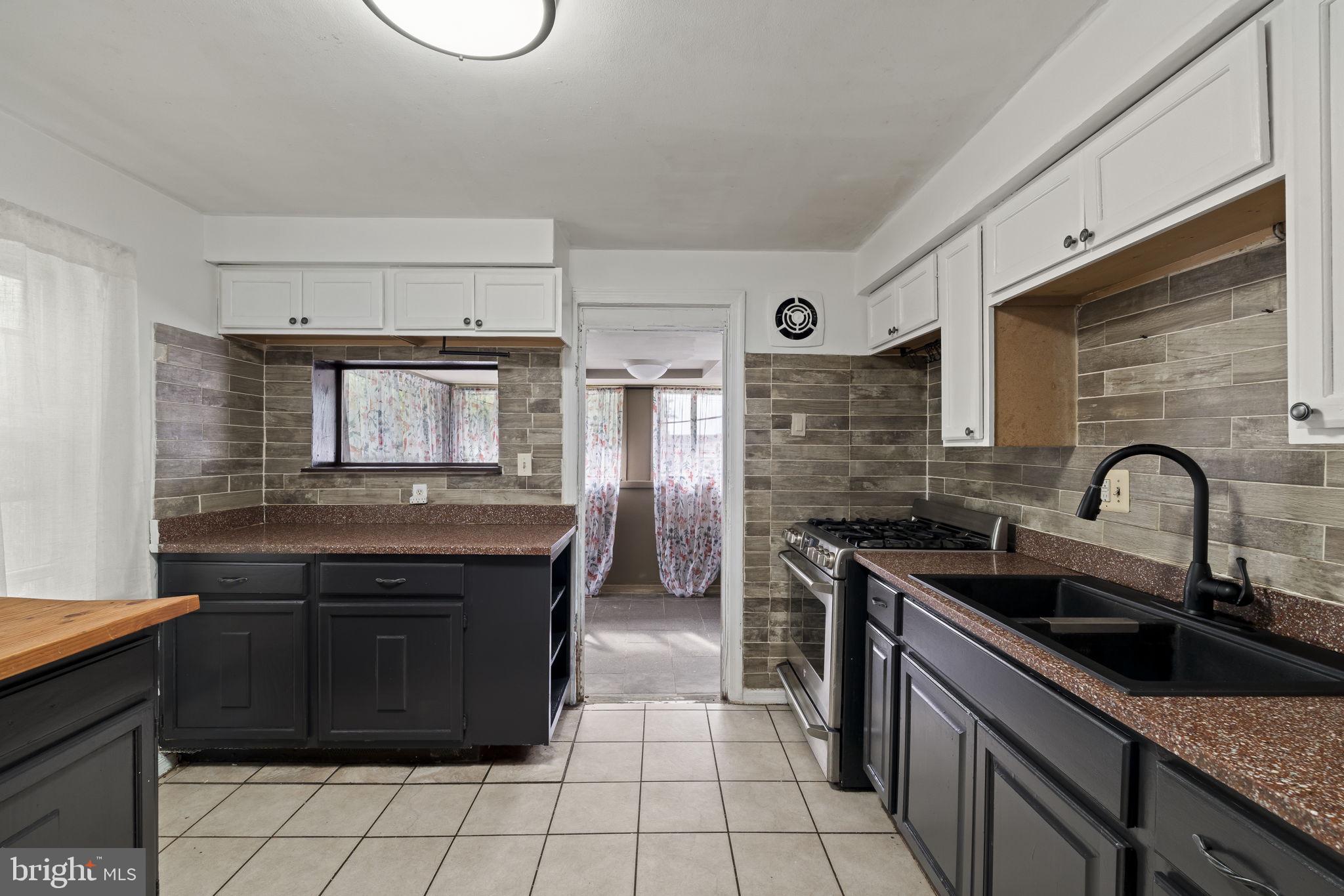 RHAWNHURST - Residential