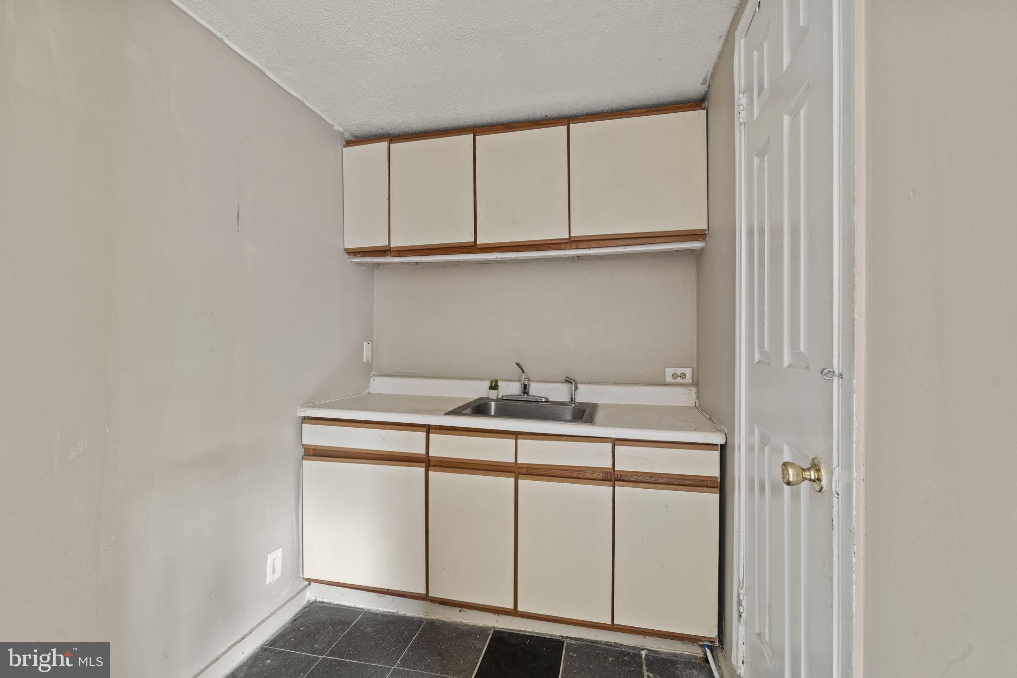 RHAWNHURST - Residential