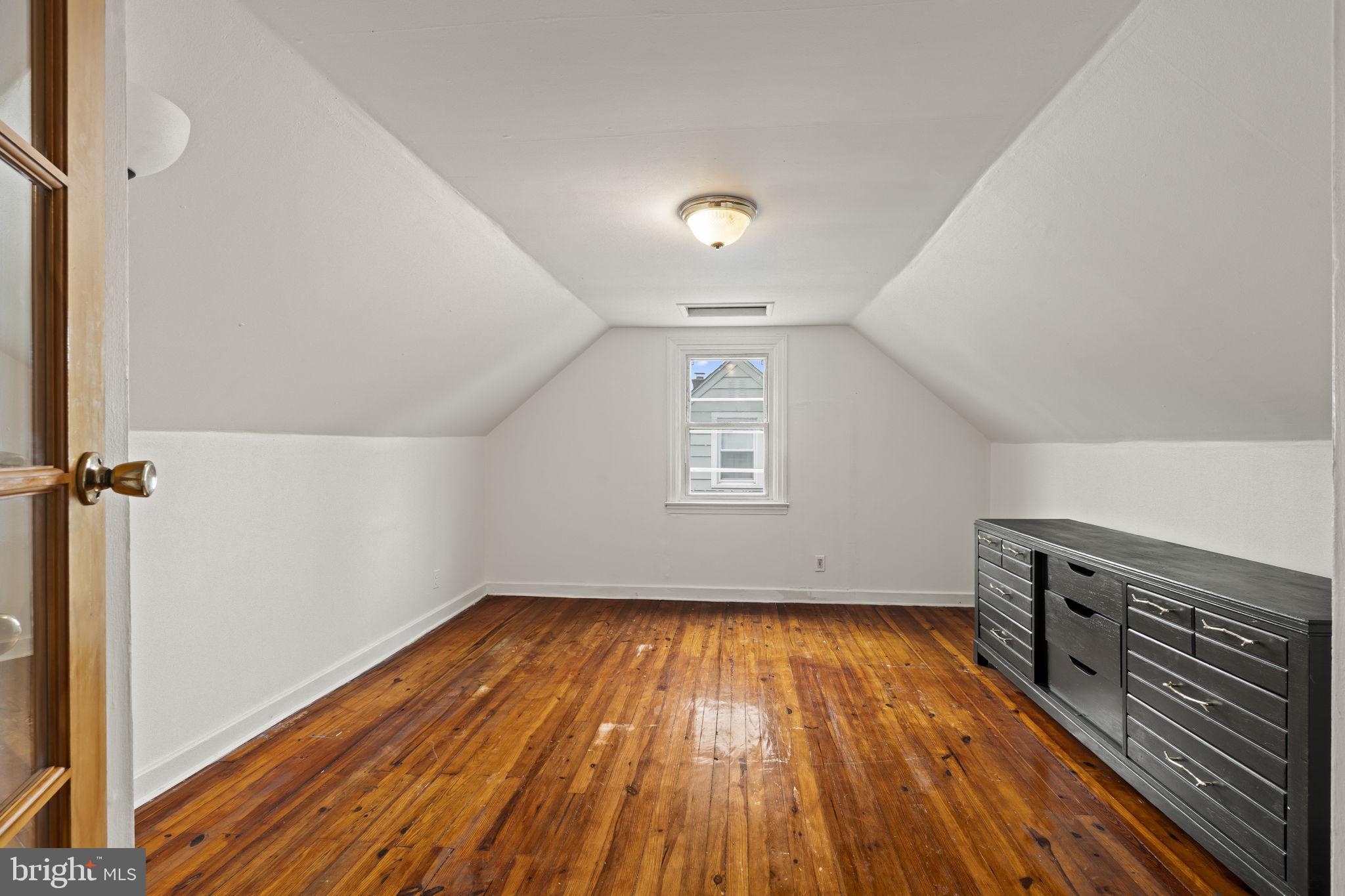 RHAWNHURST - Residential
