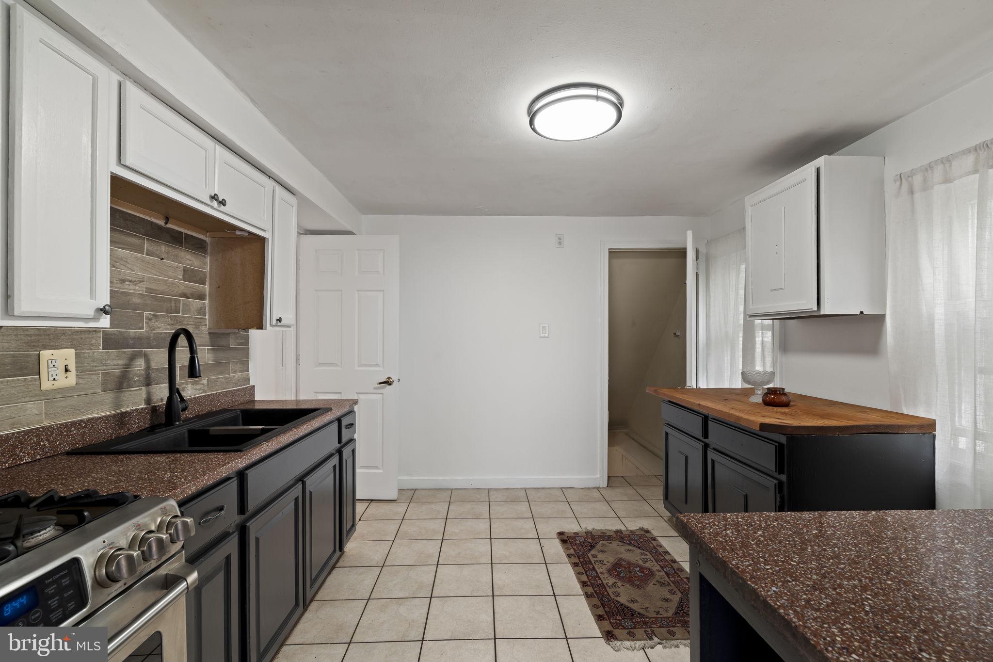 RHAWNHURST - Residential