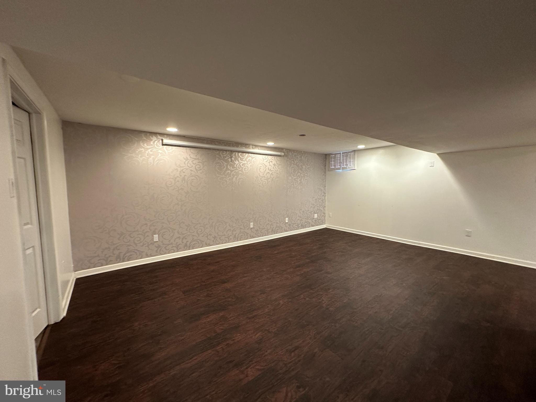 WOODLANDS - Residential