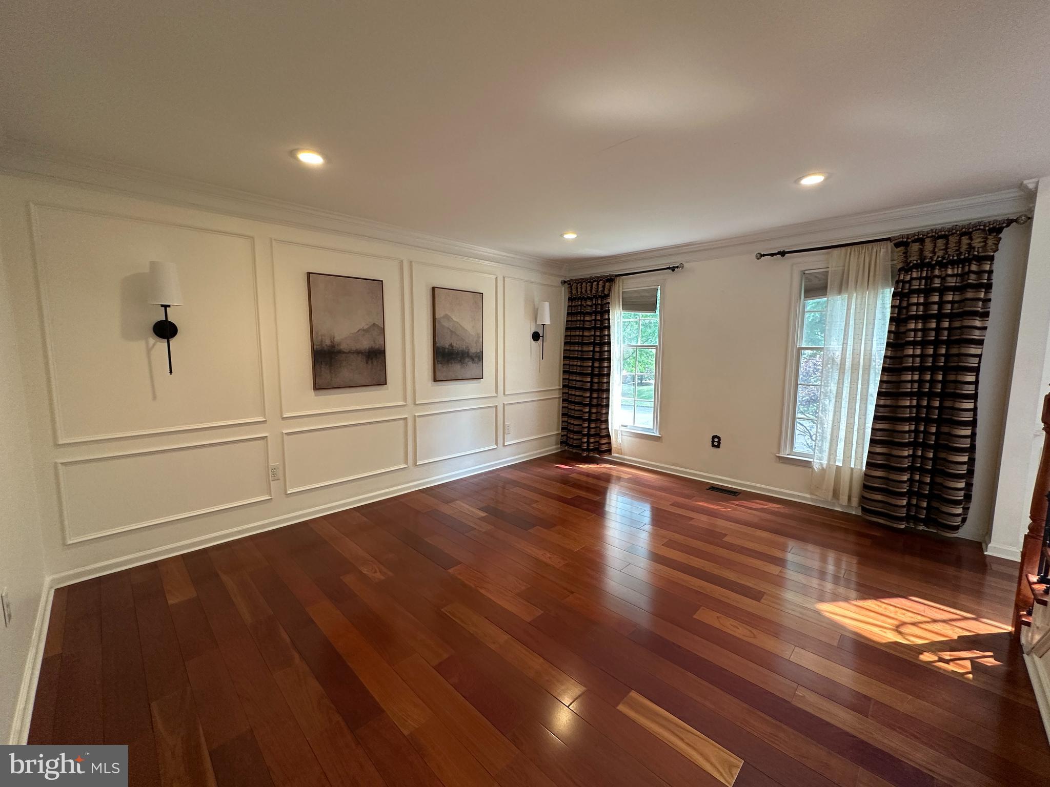 WOODLANDS - Residential