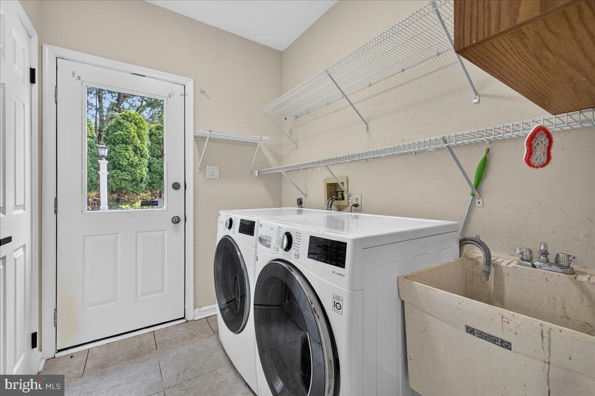 WOODLANDS - Residential