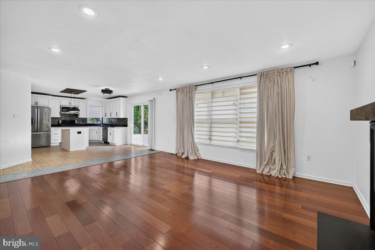 WOODLANDS - Residential