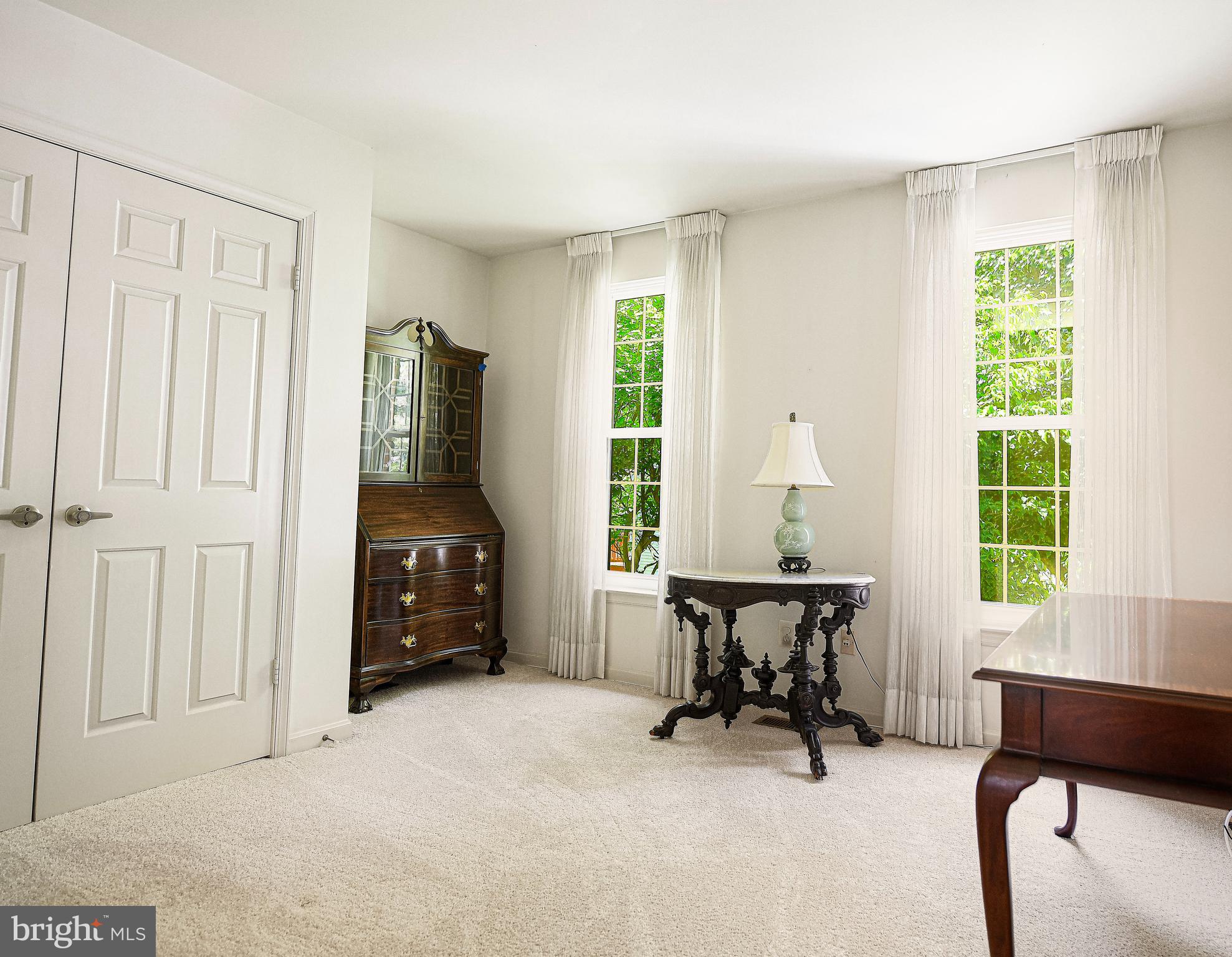 DULANEY GATE - Residential