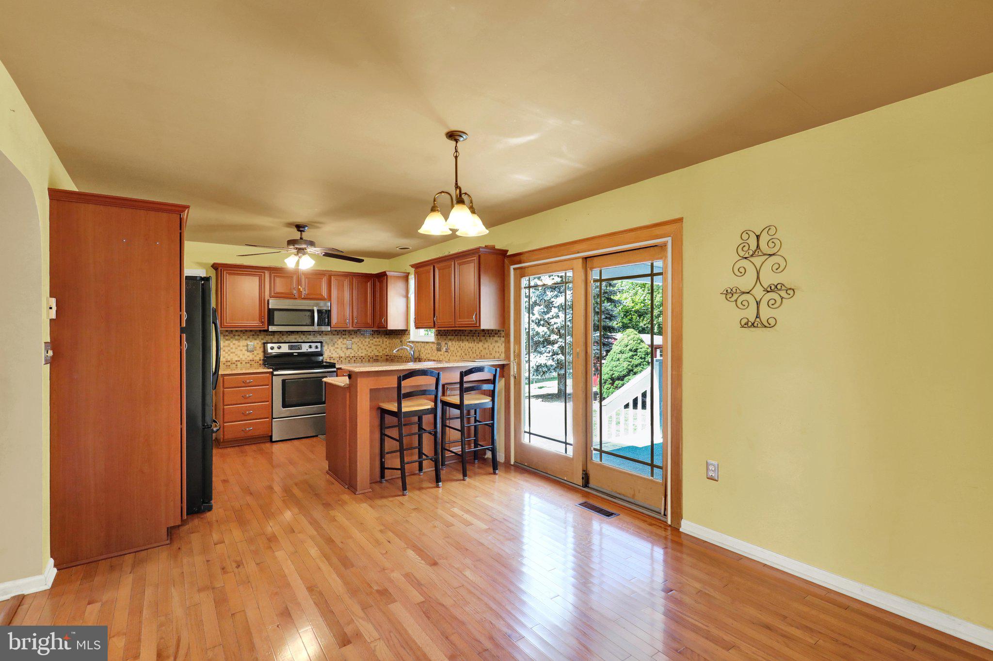 ONTELAUNEE HEIGHTS - Residential